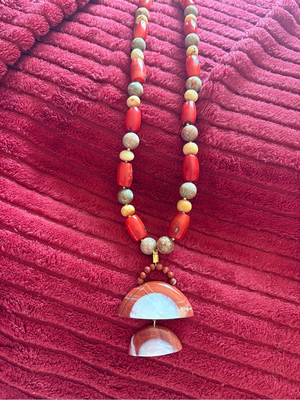 Hand Crafted Coral Beads With Carnelian Pendant Necklace - Picture 4 of 5